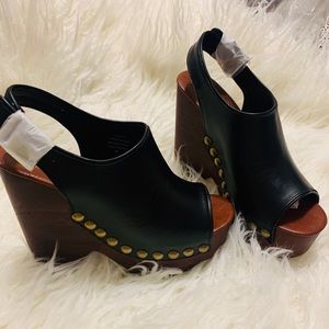 Free people / Jeffrey Campbell flat form sandals